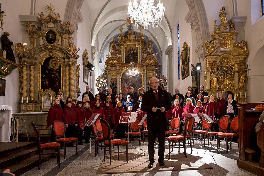 Oslava 100 let republiky v Českém Krumlově, slavnostní koncert 100 let od rozeznění varhan klášterního kostela českou státní hymnou, 28.10.2018