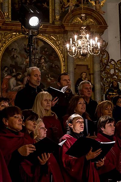 Oslava 100 let republiky v Českém Krumlově, slavnostní koncert 100 let od rozeznění varhan klášterního kostela českou státní hymnou, 28.10.2018