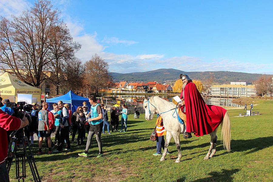 Nultý ročník svatomartinského běhu – krumlovská 11 se vydařil