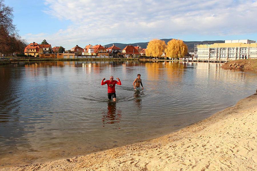 Nultý ročník svatomartinského běhu – krumlovská 11 se vydařil