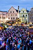 1. adventní neděle - hudebně poetické otevření Adventu spojené s rozsvícením vánočního stromu, Český Krumlov 2.12.2018, foto: Lubor Mrázek