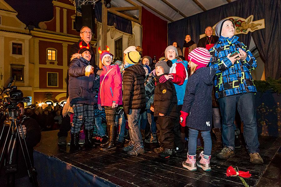 1. Adventssontag - Musikalisch-poetische Eröffnung des Advents Verbunden mit der Beleuchtung des Weihnachtsbaums, Český Krumlov 2.12.2018