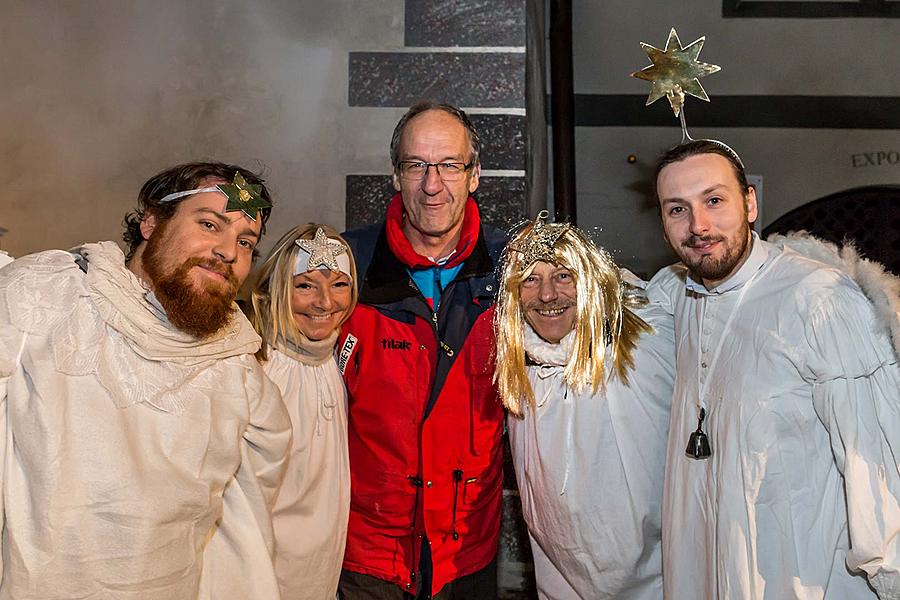 Engelsumzug Durch die Stadt Český Krumlov 7.12.2018