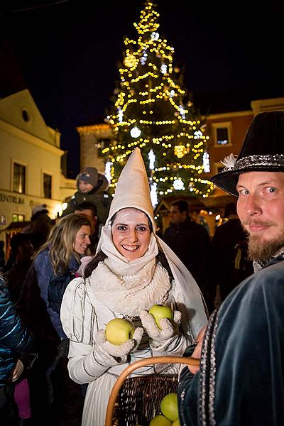 Baby Jesus Postal Office at U Zlatého Anděla and arrival of the White Lady, 9.12.2018