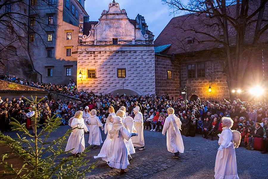 Live Nativity Scene, 23.12.2018, Advent and Christmas in Český Krumlov