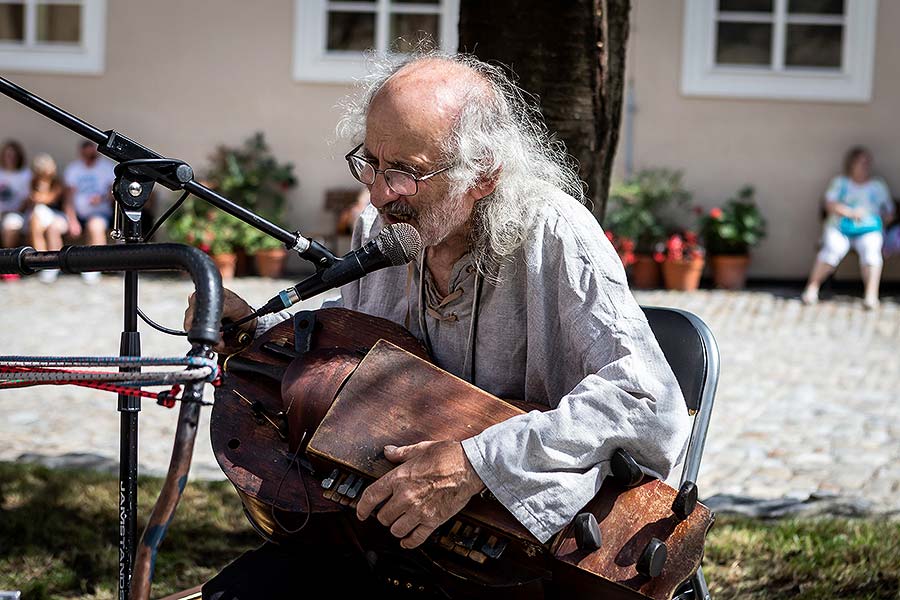 Fest der fünfblättrigen Rose ®, Český Krumlov, Freitag 21. 6. 2019