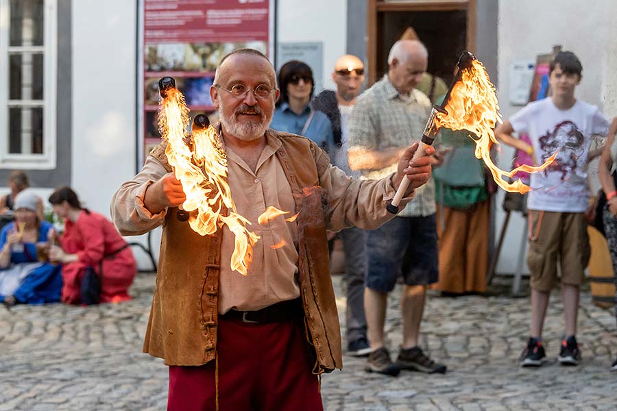 Fest der fünfblättrigen Rose ®, Český Krumlov, Freitag 21. 6. 2019