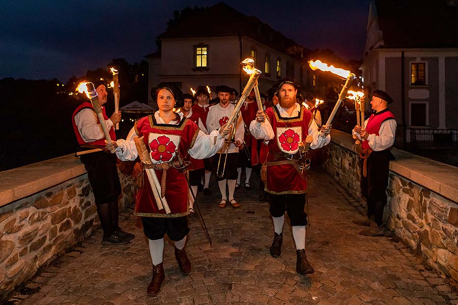 Fest der fünfblättrigen Rose ®, Český Krumlov, Freitag 21. 6. 2019