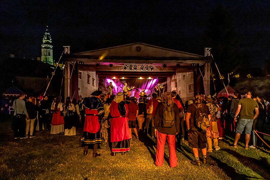 Fest der fünfblättrigen Rose ®, Český Krumlov, Freitag 21. 6. 2019