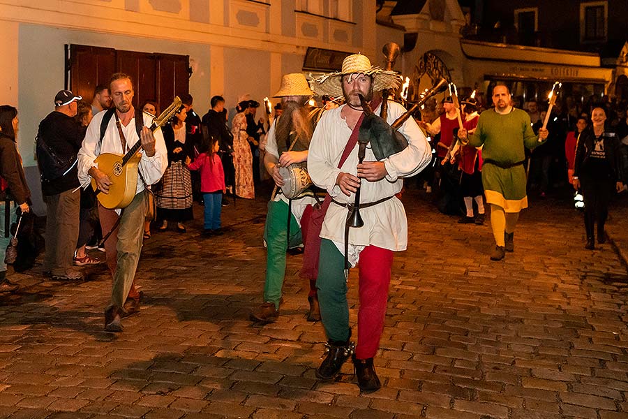 Fest der fünfblättrigen Rose ®, Český Krumlov, Samstag 22. 6. 2019