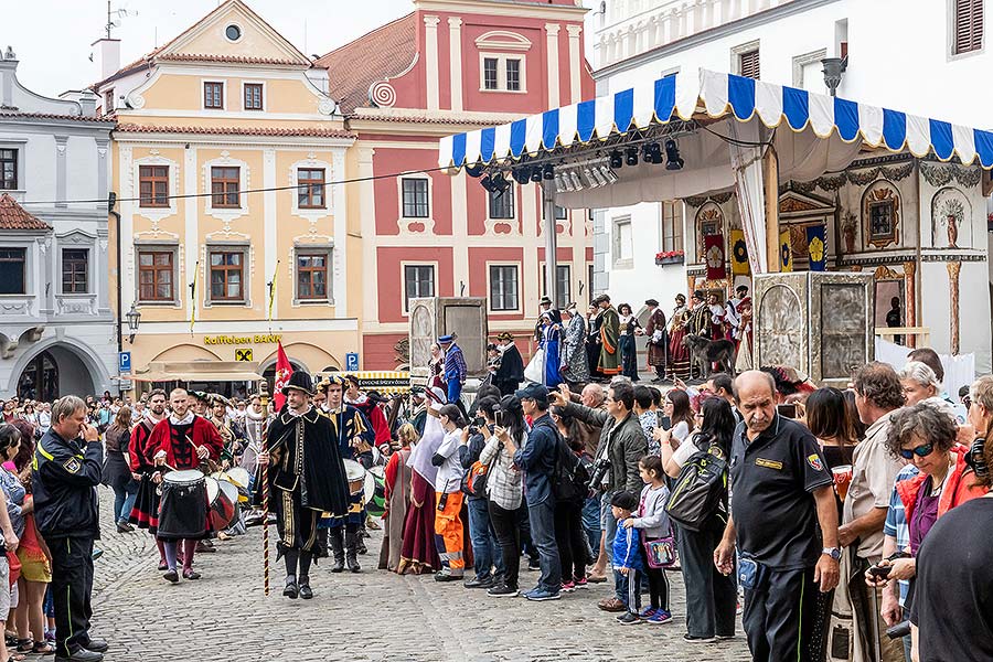 Fest der fünfblättrigen Rose ®, Český Krumlov, Sonntag 23. 6. 2019