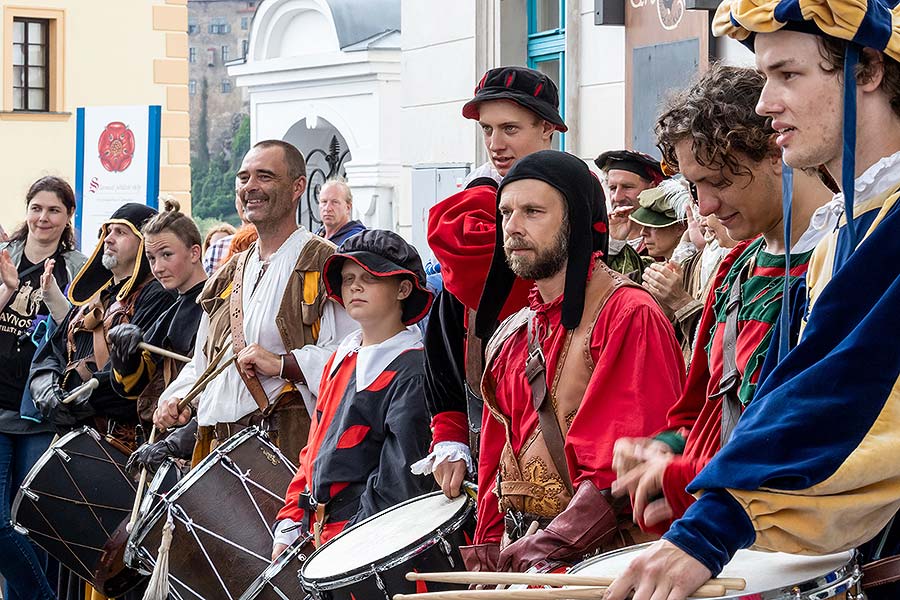 Fest der fünfblättrigen Rose ®, Český Krumlov, Sonntag 23. 6. 2019