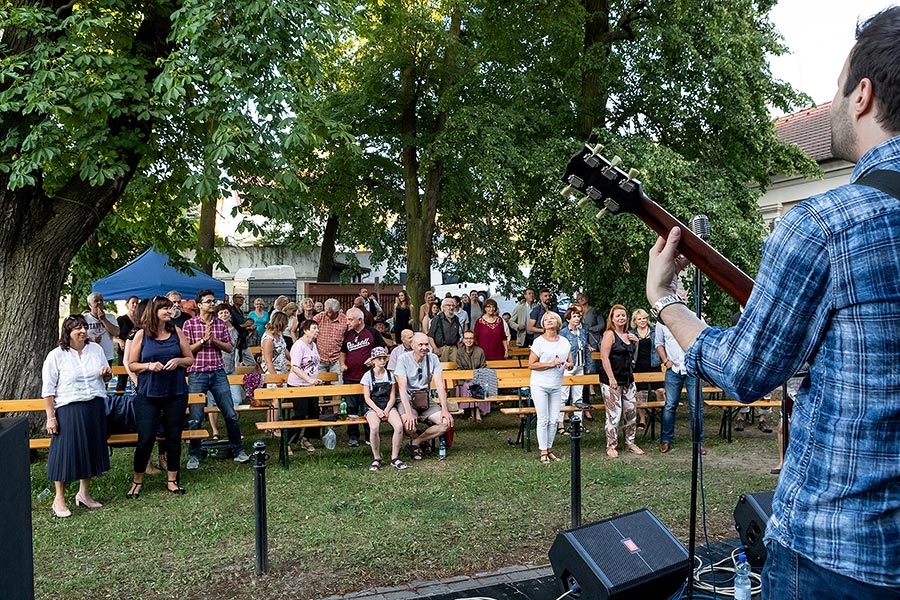 Charlie Slavík Revue & The Rhythm Girls - Jazz above the Vltava river, 2.7.2019, Chamber Music Festival Český Krumlov - 33rd Anniversary