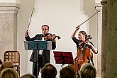 Miroslav Vilímec (housle), Jiří Hošek (violoncello), Dominika Weiss Hošková (violoncello) - nokturno, 3.7.2019, Festival komorní hudby Český Krumlov - 33. ročník, foto: Lubor Mrázek