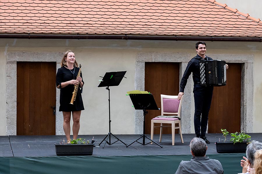 Štěpánka Šediváková (saxophone), Filip Kratochvíl (accordion), 7.7.2019, Chamber Music Festival Český Krumlov - 33rd Anniversary