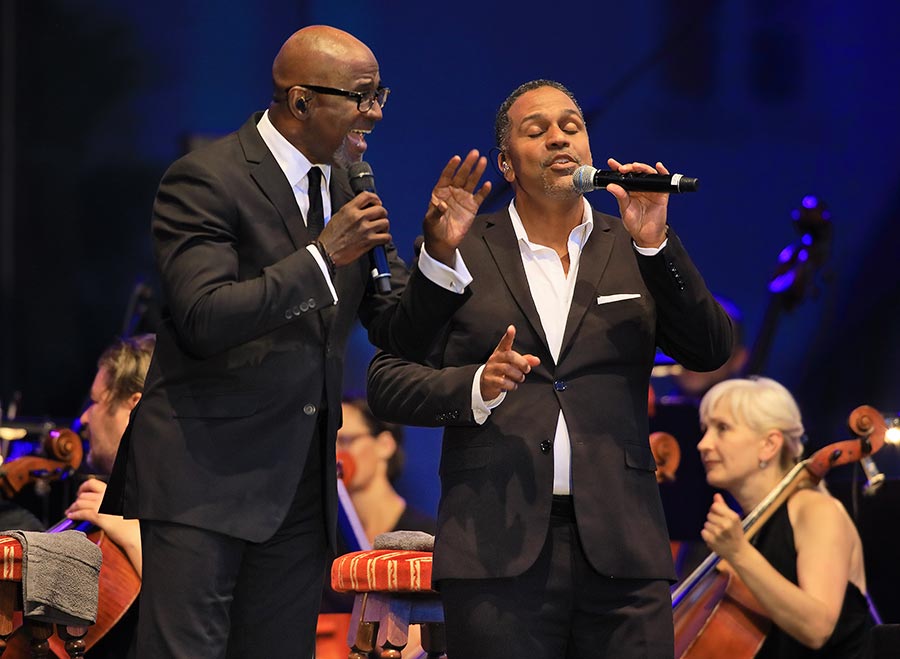 Take 6 /American vocal sextet/ – modern gospel with jazz, soul, funk, R&B and pop North Czech Philharmonic Teplice, 20.7.2019, Internationales Musikfestival Český Krumlov