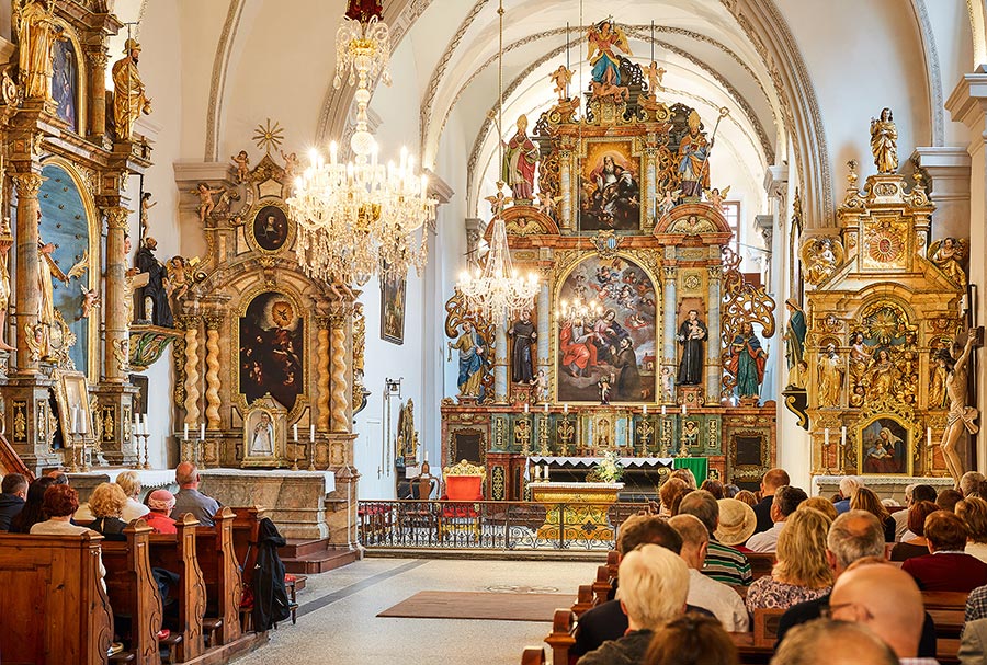 Tereza Mátlová (vocals), Michaela Káčerková (organ), Laudate Dominum – hymns, 21.7.2019, International Music Festival Český Krumlov