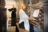 Tereza Mátlová (vocals), Michaela Káčerková (organ), Laudate Dominum – hymns, 21.7.2019, International Music Festival Český Krumlov, photo by: Libor Sváček