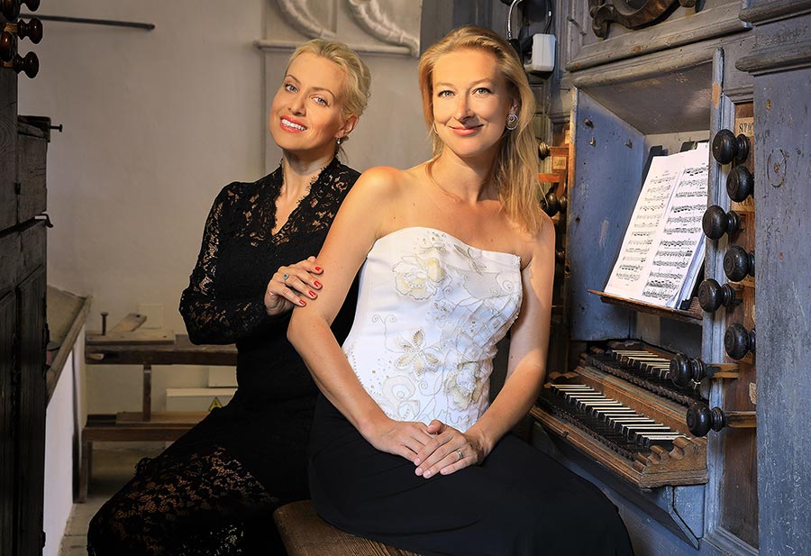 Tereza Mátlová (vocals), Michaela Káčerková (organ), Laudate Dominum – hymns, 21.7.2019, International Music Festival Český Krumlov