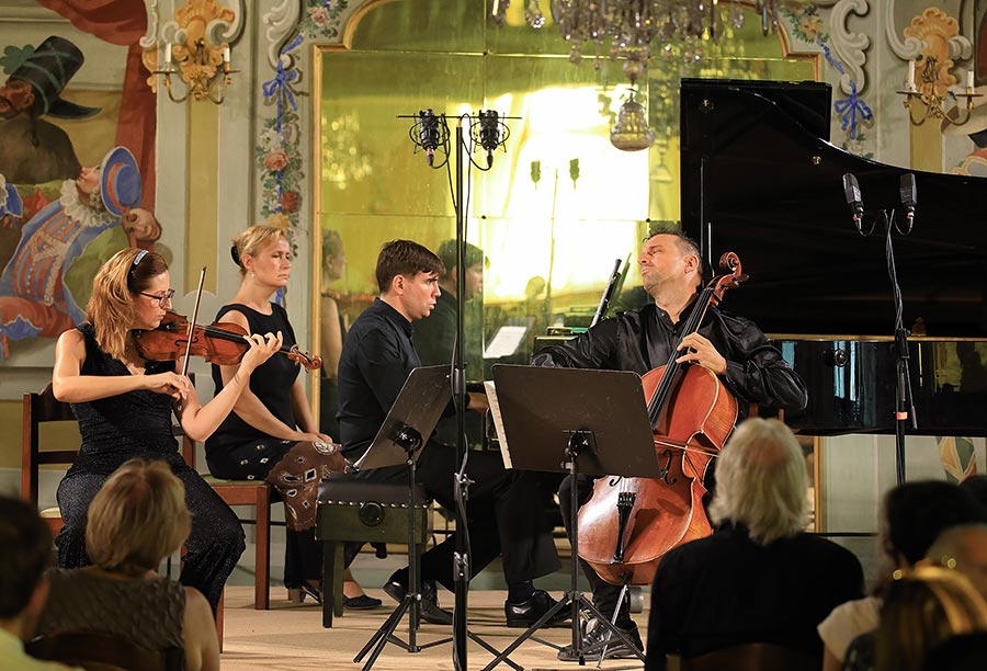 Piano trio Bacarisse (Spain), From Romanticism to the 20th century and back to Classicism, 24.7.2019, International Music Festival Český Krumlov