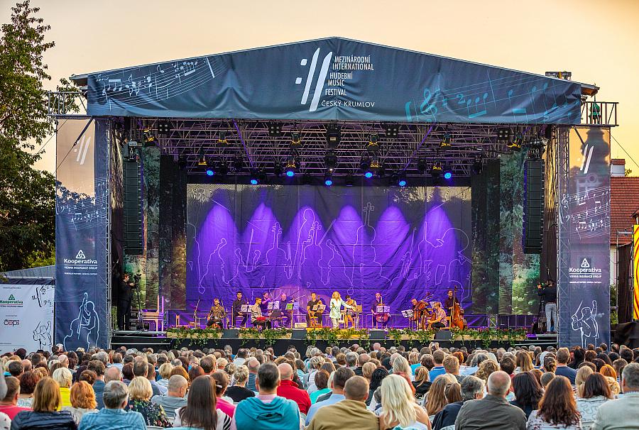 Lenka Filipová, Brno Strings a hosté, 1.8.2019, Mezinárodní hudební festival Český Krumlov