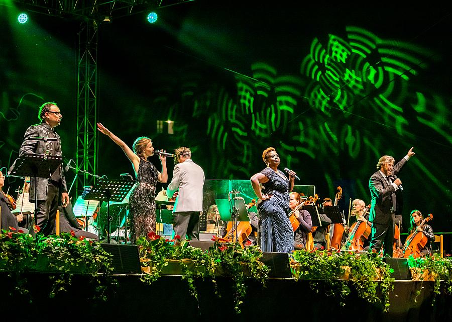 Broadway meets Broadway – setkání českých a amerických muzikálových hvězd, 3.8.2019, Mezinárodní hudební festival Český Krumlov