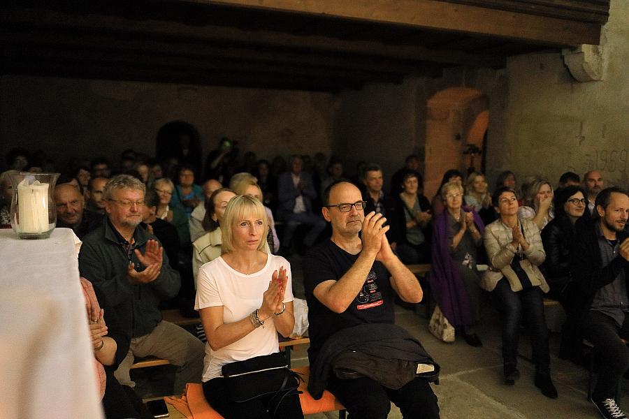 Schola Benedicta – večer duchovní hudby s recitací, 4.8.2019, Mezinárodní hudební festival Český Krumlov