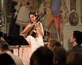 Radek Baborák (lesní roh), Miriam Rodriguez Brüllová (kytara), Baborák Ensemble, 8.8.2019, Mezinárodní hudební festival Český Krumlov, foto: Libor Sváček