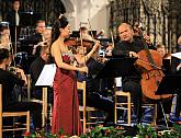 Sanghee Cheong (housle), Stefan Kropfitsch (violoncello), Thüringen Philharmonie, 9.8.2019, Mezinárodní hudební festival Český Krumlov, foto: Libor Sváček