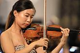 Sanghee Cheong (housle), Stefan Kropfitsch (violoncello), Thüringen Philharmonie, 9.8.2019, Mezinárodní hudební festival Český Krumlov, foto: Libor Sváček