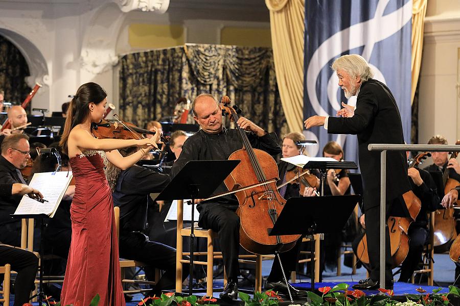 Sanghee Cheong (violin), Stefan Kropfitsch (violoncello), Thüringen Philharmonie, 9.8.2019, Internationales Musikfestival Český Krumlov