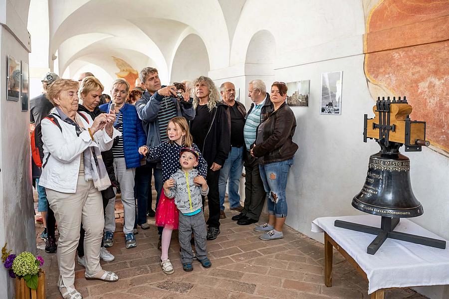 Slavnostní zpívaná mše u příležitosti svátku Povýšení sv. Kříže a svěcení zvonu v kapli na Křížové hoře 14.9.2019