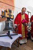 Slavnostní zpívaná mše u příležitosti svátku Povýšení sv. Kříže a svěcení zvonu v kapli na Křížové hoře 14.9.2019, foto: Lubor Mrázek
