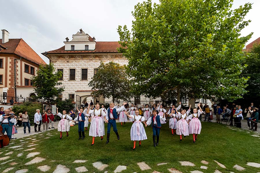 Saint Wenceslas Celebrations and International Folk Music Festival 2019 in Český Krumlov, Friday 27th September 2019