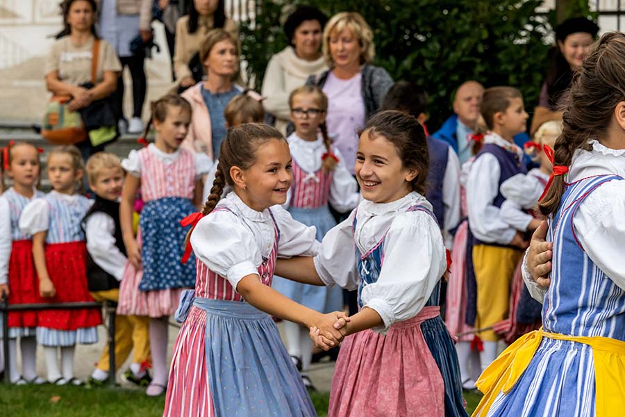 Saint Wenceslas Celebrations and International Folk Music Festival 2019 in Český Krumlov, Friday 27th September 2019