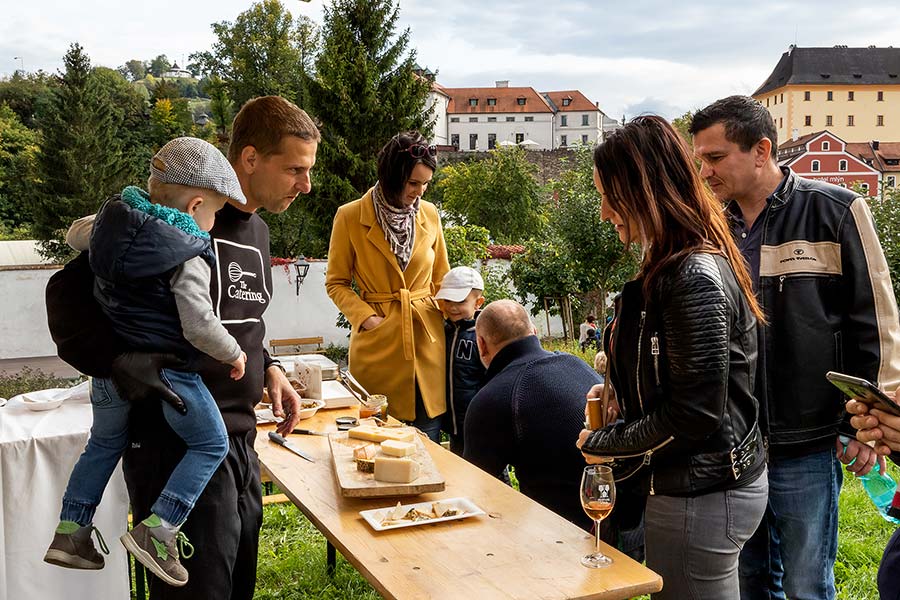 Saint Wenceslas Celebrations and International Folk Music Festival 2019 in Český Krumlov, Saturday 28th September 2019