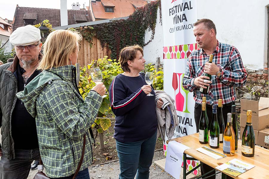 Saint Wenceslas Celebrations and International Folk Music Festival 2019 in Český Krumlov, Saturday 28th September 2019