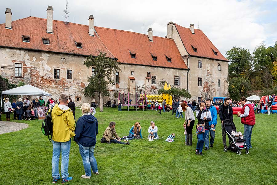 Saint Wenceslas Celebrations and International Folk Music Festival 2019 in Český Krumlov, Saturday 28th September 2019