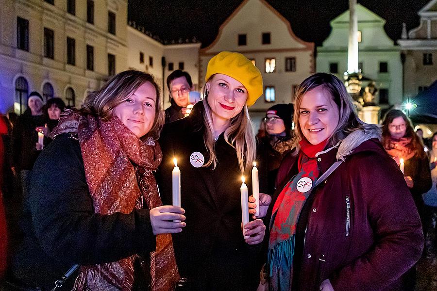 30 let po sametu - setkání lidí dobré vůle k připomenutí 30. výročí Sametové revoluce v Českém Krumlově, 17.11.2019