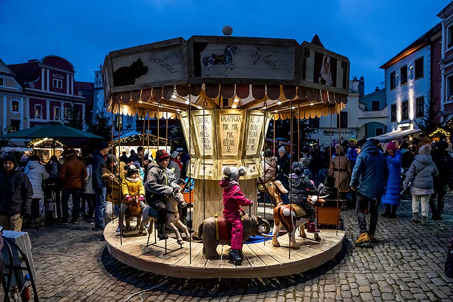 1. Adventssontag - Eröffnung des Advents Verbunden mit der Beleuchtung des Weihnachtsbaums, Český Krumlov 1.12.2019