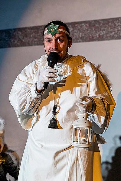 Andělský průvod městem a mikulášská nadílka v Českém Krumlově 5.12.2019