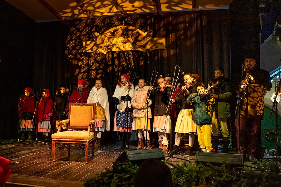 Angelic Procession and st. Nicholas Present Distribution in Český Krumlov 5.12.2019