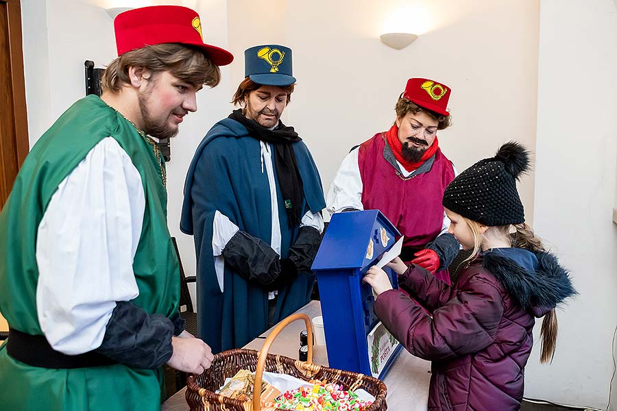 Jesuleins Postamt Zum Goldenen Engel und Ankunft der Weißen Frau in Český Krumlov 8.12.2019