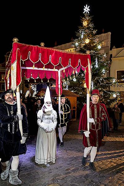 Baby Jesus Postal Office at U Zlatého Anděla and arrival of the White Lady in Český Krumlov 8.12.2019