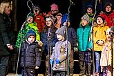 Joint Singing by the Christmas Tree, 3rd Advent Sunday in Český Krumlov 15.12.2019, photo by: Lubor Mrázek