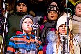 Joint Singing by the Christmas Tree, 3rd Advent Sunday in Český Krumlov 15.12.2019, photo by: Lubor Mrázek