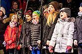 Gemeinsames Singen am Weihnachtsbaum, 3. Adventssonntag in Český Krumlov 15.12.2019, Foto: Lubor Mrázek