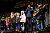 Gemeinsames Singen am Weihnachtsbaum, 3. Adventssonntag in Český Krumlov 15.12.2019, Foto: Lubor Mrázek