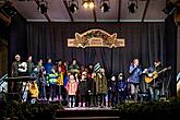 Gemeinsames Singen am Weihnachtsbaum, 3. Adventssonntag in Český Krumlov 15.12.2019, Foto: Lubor Mrázek