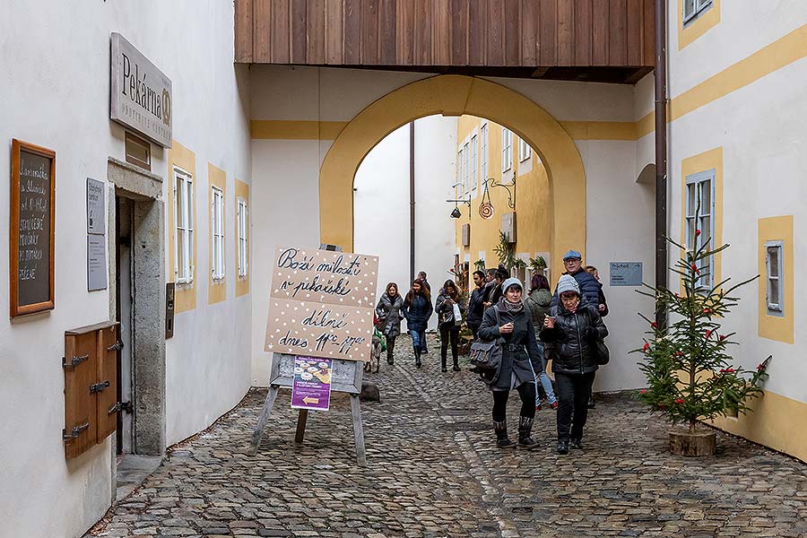 Engel-adventssamstag in den Klöstern in Český Krumlov 14.12.2019